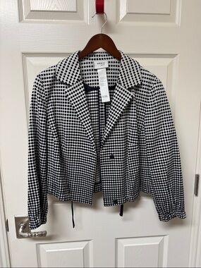 Akris Black & White Polka Dot Cropped Blazer